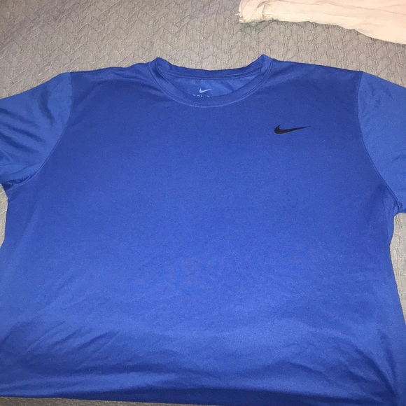 Nike Dri Fit Men’s T-shirts bundle